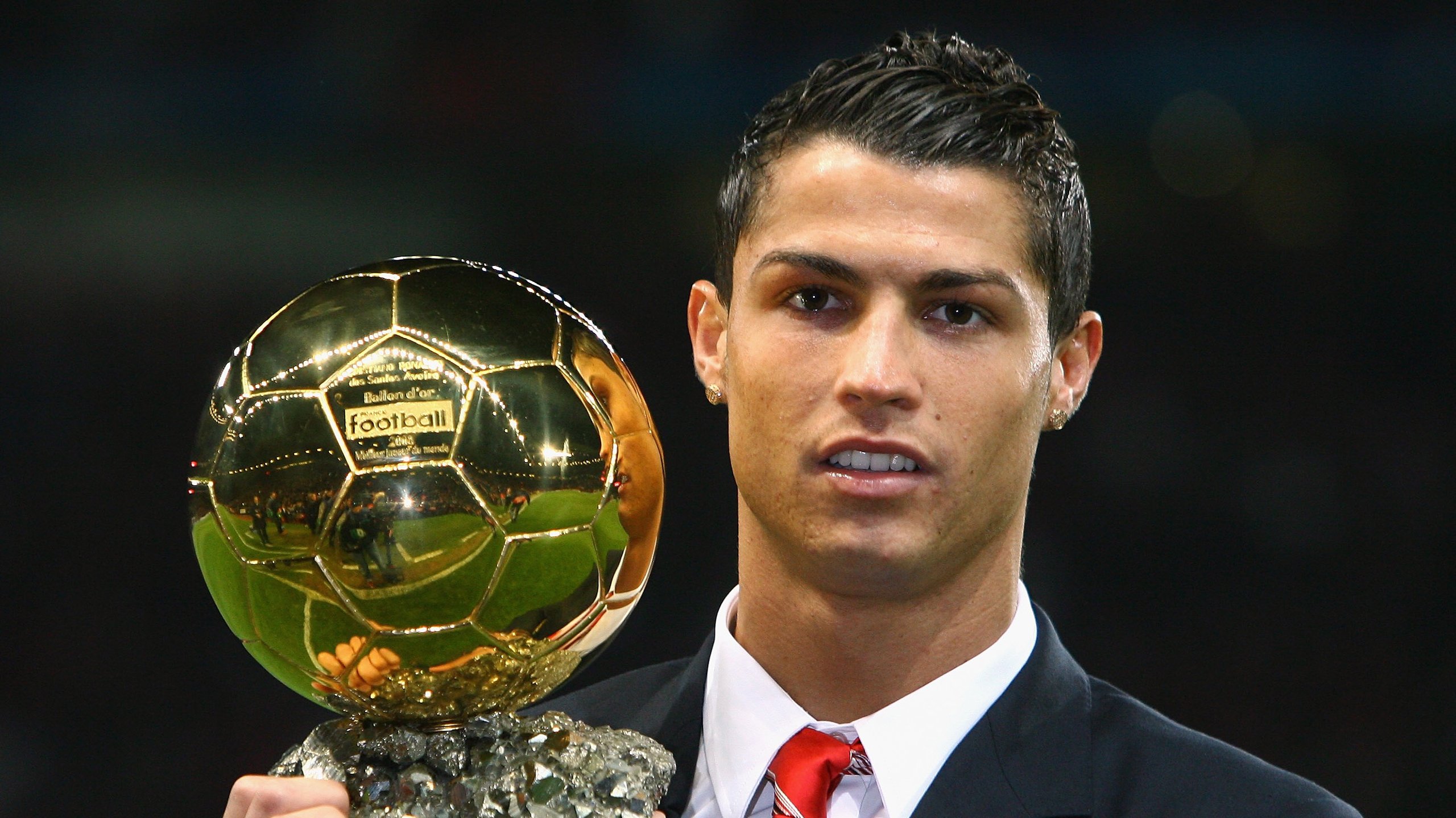 kaiyun-乌拉圭队前锋洛佩斯在巴黎奥运会上表现出色，拉齐奥洛佩斯